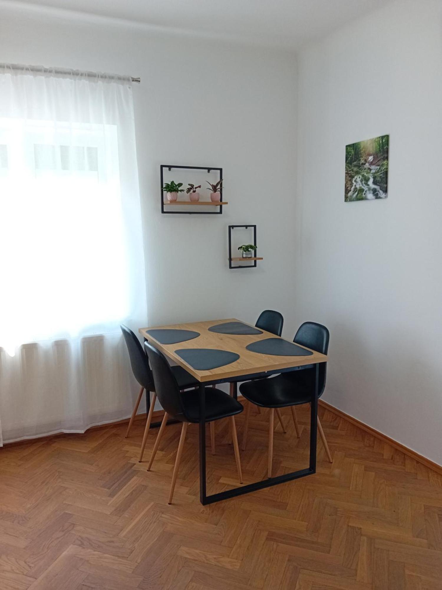 Lind-Appartments 菲拉赫 外观 照片